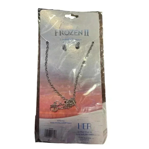 Disney's Frozen II Anna & Elsa Lenticular Necklace and Earring Set - Picture 2 of 2